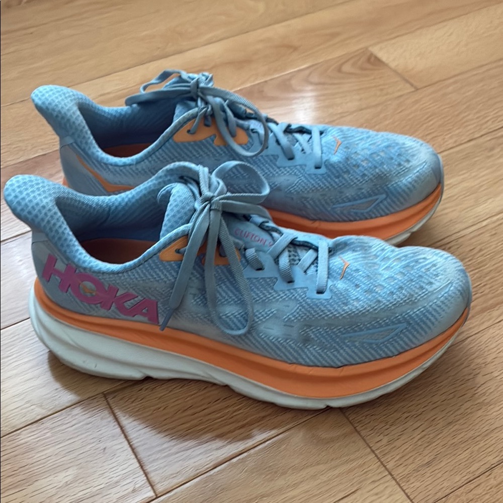 Hoka Clifton 9, Size 8.5